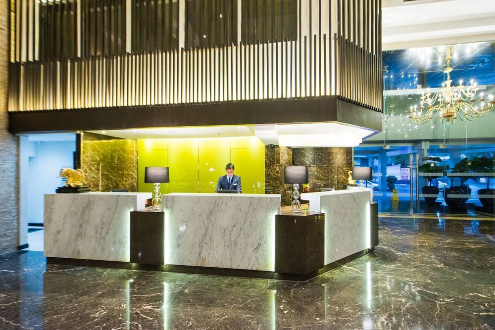 L'fisher Hotel Bacolod